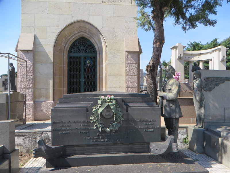 Rio Sao Joao Batista cemeteries361