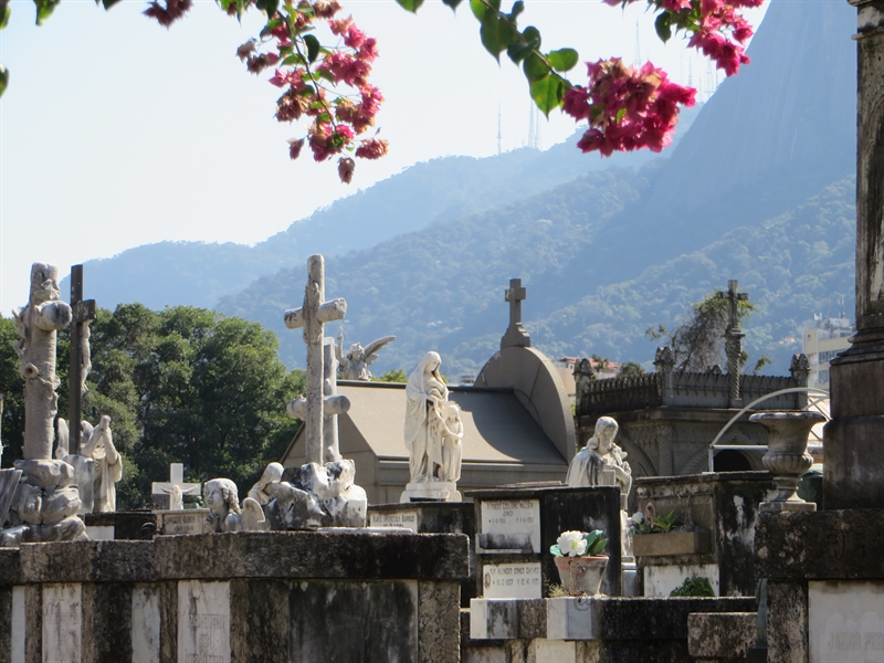 Rio Sao Joao Batista cemeteries361