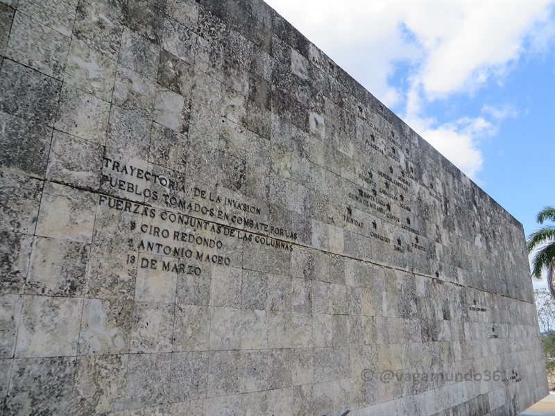 che guevara santa clara monument vagamundo361